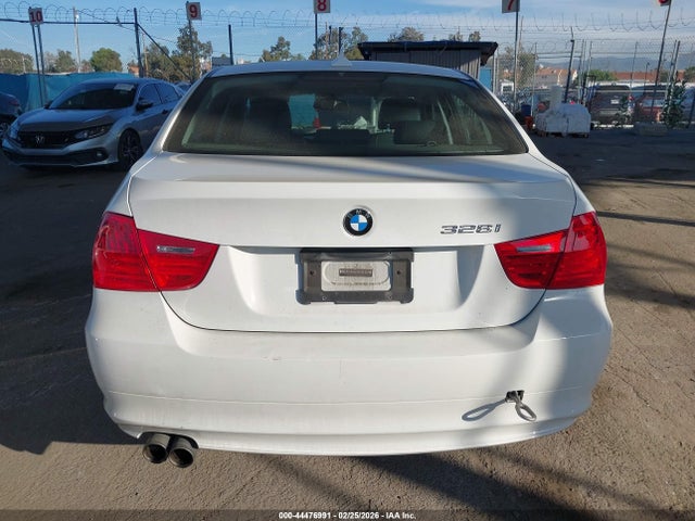 44476991 :رقم المزاد ، WBAPH5C5XAA439176 vin ، 2010 Bmw 328i مزاد بيع