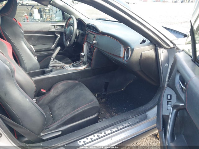 2015 SCION FR-S JF1ZNAA14F8705017 Photo 4