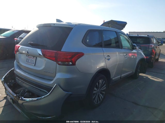 2019 MITSUBISHI OUTLANDER JA4AD2A3XKZ009410 Photo 3