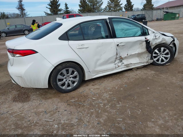 2021 TOYOTA COROLLA 5YFEPMAEXMP181946 Photo 3