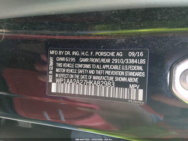 2017 PORSCHE CAYENNE WP1AA2A27HKA82983 Photo 8