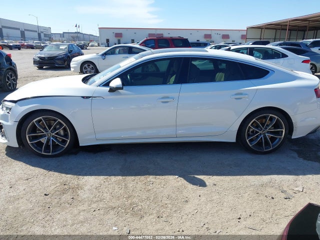 Aukcja sprzedaży 2021 Audi A5 Sportback Premium Plus 45 Tfsi Quattro S Tronic, vin: WAUFACF53MA027010, numer aukcji: 44477052