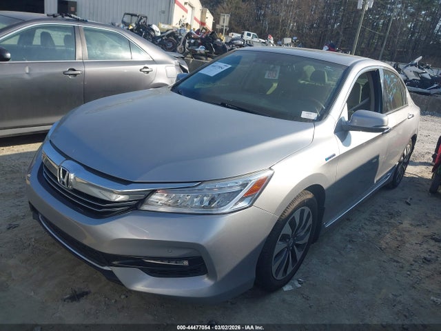 Auction sale of the 2017 Honda Accord Hybrid Touring, vin: JHMCR6F71HC013827, lot number: 44477054