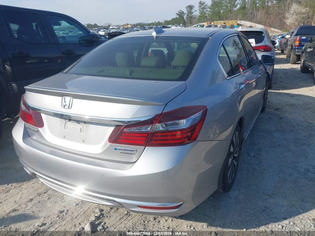 Auction sale of the 2017 Honda Accord Hybrid Touring, vin: JHMCR6F71HC013827, lot number: 44477054