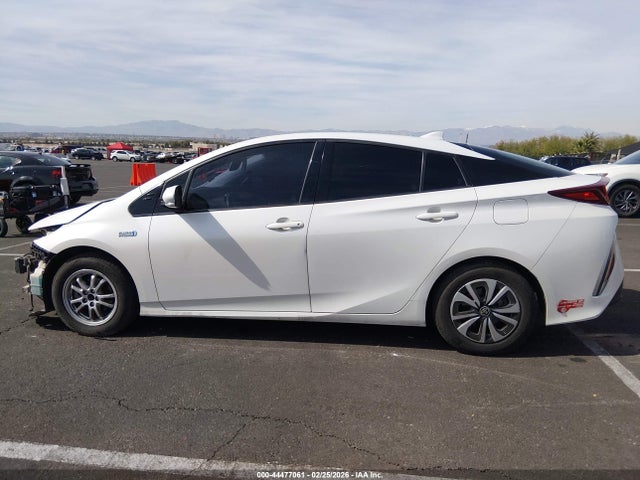 Toyota Prius Prime Premium 2017 JTDKARFP6H3062897 Image 15