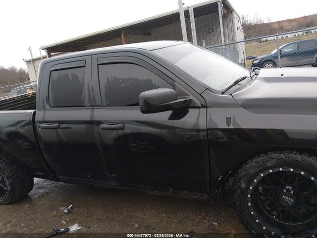 44477072 :رقم المزاد ، 1C6RR7FT3JS236937 vin ، 2018 Ram 1500 Express  4x4 6'4 Box مزاد بيع