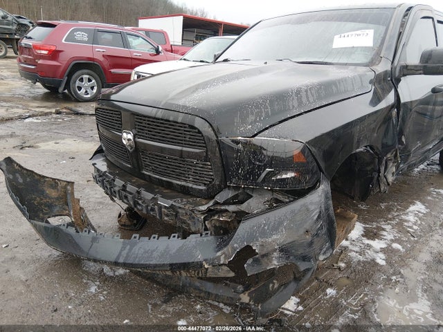 44477072 :رقم المزاد ، 1C6RR7FT3JS236937 vin ، 2018 Ram 1500 Express  4x4 6'4 Box مزاد بيع