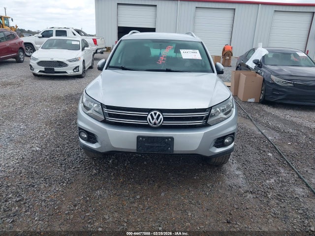 Aukcja sprzedaży 2014 Volkswagen Tiguan Se, vin: WVGBV3AX3EW618615, numer aukcji: 44477088