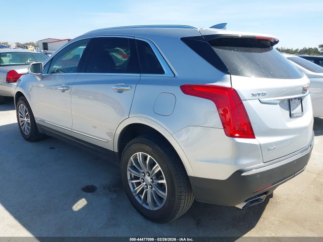 2019 CADILLAC XT5 1GYKNDRS1KZ242195 Photo 2