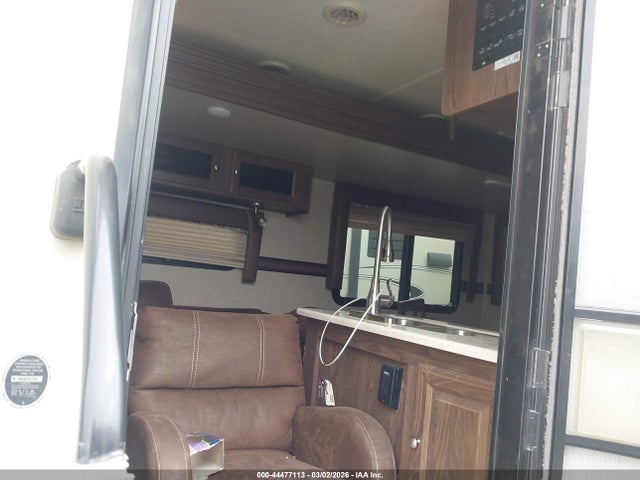 Продаж на аукціоні авто 2018 Rockwood Other, vin: 4X4TRLB2XJZ152670, номер лоту: 44477113