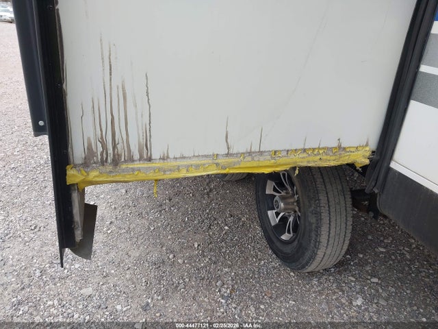 1UJBJ0BSXJ14Y0130 Jayco White Hawk