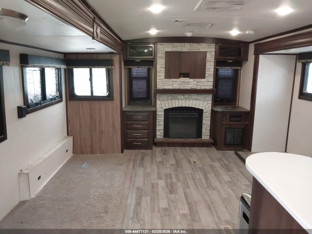 1UJBJ0BSXJ14Y0130 Jayco White Hawk