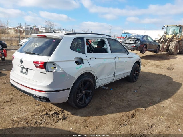 44477152 :رقم المزاد ، 3VV8B7AX4PM129885 vin ، 2023 Volkswagen Tiguan 2.0t Se R-line Black مزاد بيع