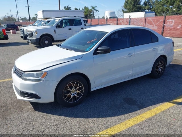Volkswagen Jetta 2.0l S 2014 3VW2K7AJ0EM431569 Image 2