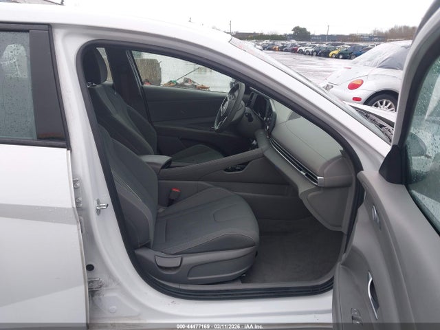 44477169 :رقم المزاد ، KMHLM4AJ1PU045981 vin ، 2023 Hyundai Elantra Hybrid Blue مزاد بيع