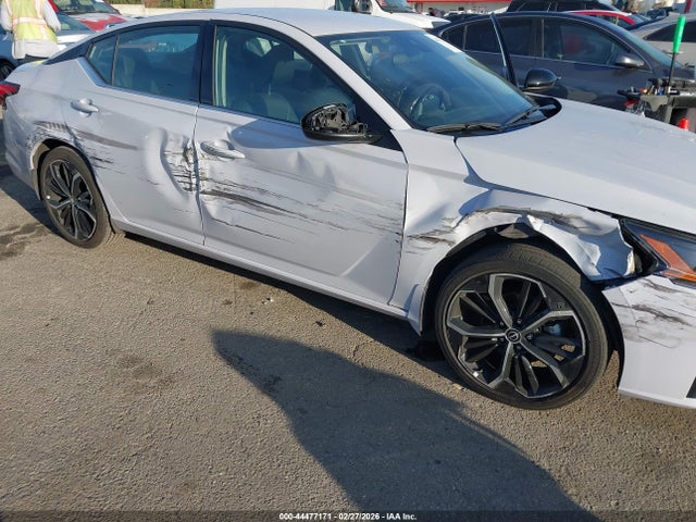 1N4BL4CV8SN341530 Nissan Altima Sr Fwd