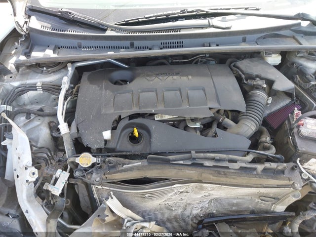 Toyota COROLLA SE 2018 5YFBURHE3JP836877 Image 10