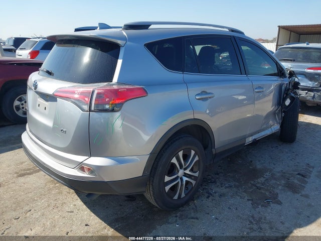 44477228 :رقم المزاد ، JTMZFREV5JJ185415 vin ، 2018 Toyota Rav4 Le مزاد بيع
