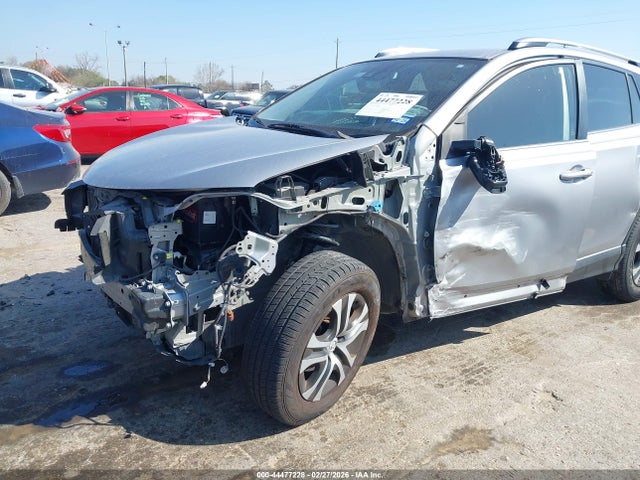 44477228 :رقم المزاد ، JTMZFREV5JJ185415 vin ، 2018 Toyota Rav4 Le مزاد بيع