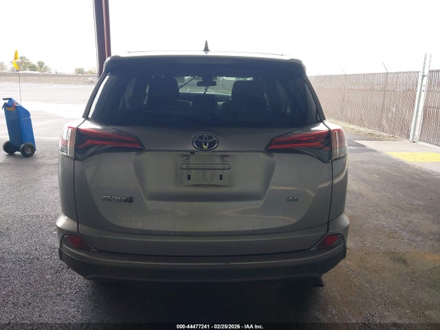 2T3ZFREV6HW393203 Toyota RAV4 LE