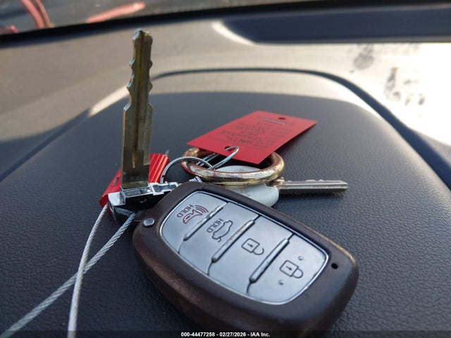 KMHD84LF6HU073617 Hyundai Elantra Limited