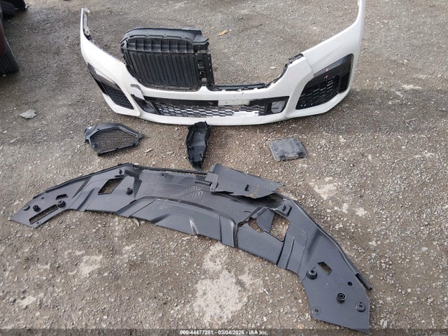 Продаж на аукціоні авто 2022 Bmw 750i Xdrive, vin: WBA7U2C03NCH40559, номер лоту: 44477281