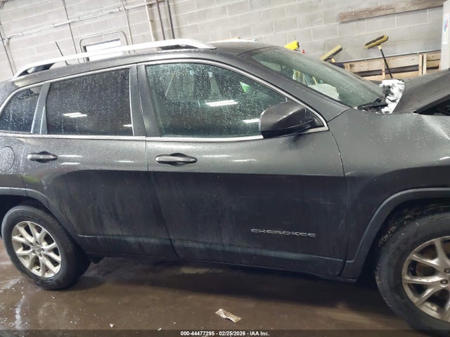 2016 Jeep Cherokee Latitude მანქანა იყიდება აუქციონზე, vin: 1C4PJMCS5GW140567, აუქციონის ნომერი: 44477295
