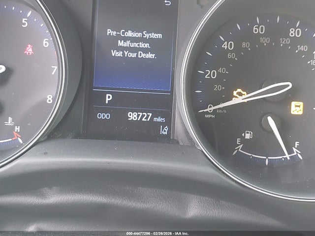 Toyota C-HR LE 2019 JTNKHMBX4K1022675 Image 15