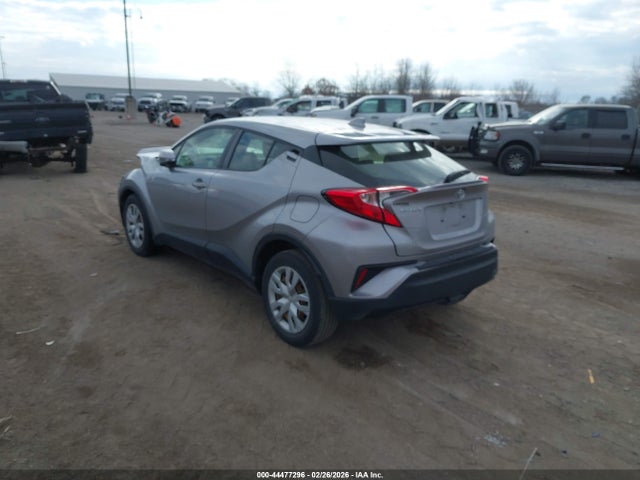 Toyota C-HR LE 2019 JTNKHMBX4K1022675 Image 3