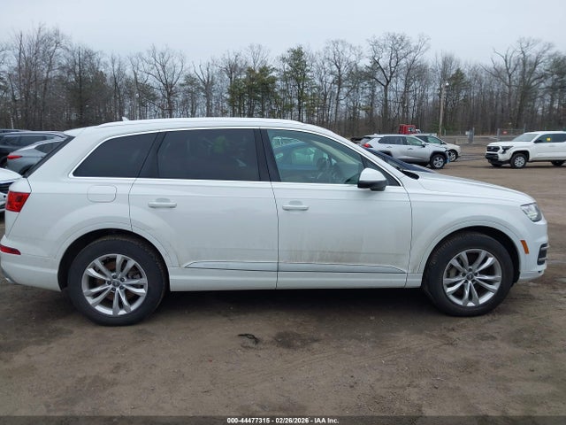 44477315 :رقم المزاد ، WA1LHAF71HD055491 vin ، 2017 Audi Q7 2.0t Premium مزاد بيع