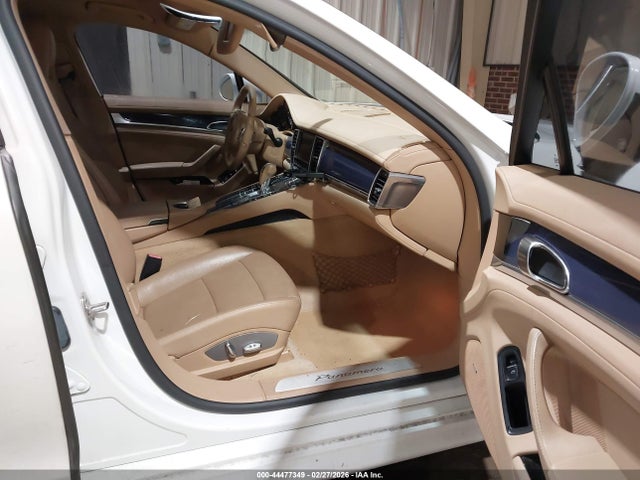 2011 PORSCHE PANAMERA WP0AA2A75BL011571 Photo 4