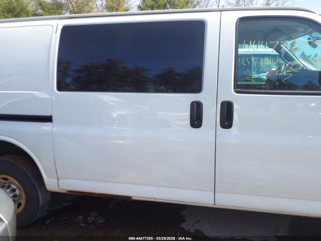 1GCWGAFG6K1296106 Chevrolet Express 2500 Work Van
