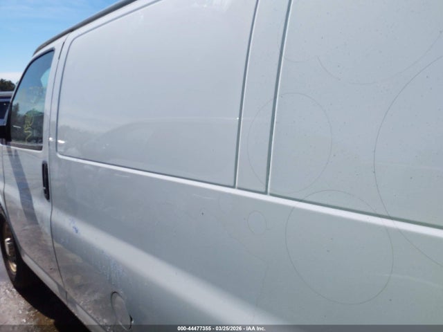 1GCWGAFG6K1296106 Chevrolet Express 2500 Work Van