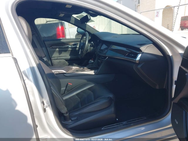 Продажа на аукционе авто 2018 Cadillac Ct6 Premium Luxury, vin: 1G6KG5RS3JU147769, номер лота: 44477373