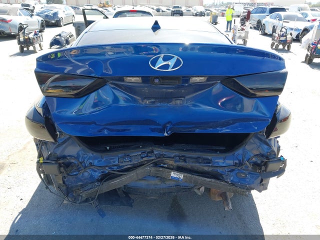 5NPD84LFXJH344179 Hyundai Elantra Value Edition