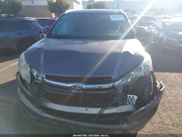 5TDJKRFH3FS223297 Toyota Highlander Xle V6