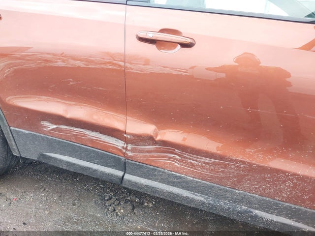 2019 CADILLAC XT4 1GYFZFR47KF146513 Photo 5