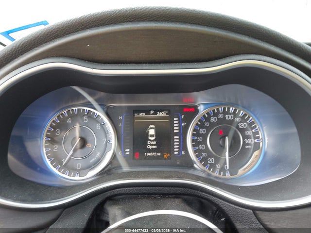 Aukcja sprzedaży 2015 Chrysler 200 Limited, vin: 1C3CCCAB1FN750237, numer aukcji: 44477433