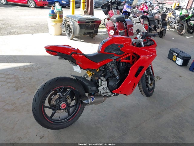 ZDMVABDS8HB000715 Ducati Supersport