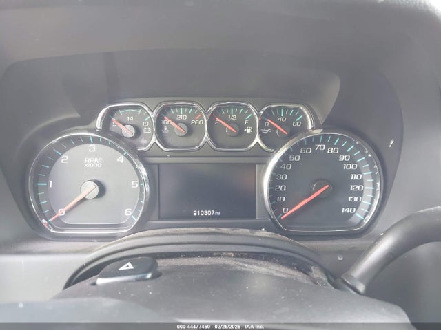 Chevrolet Tahoe Lt 2018 1GNSCBKC2JR333906 Image 7