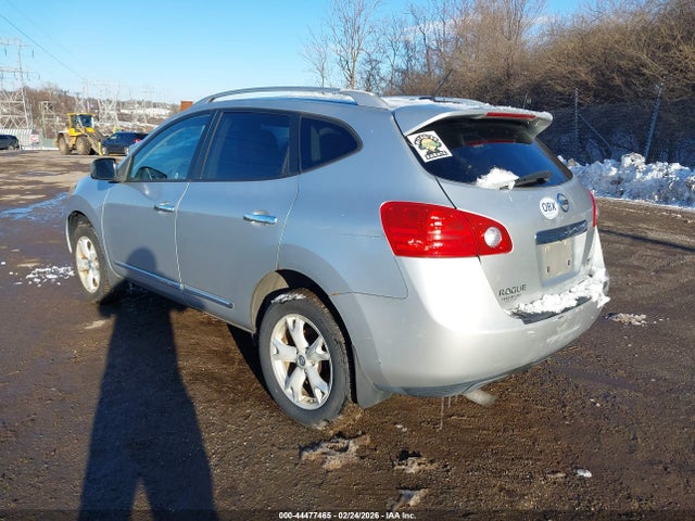 2011 NISSAN ROGUE JN8AS5MV1BW252605 Photo 2