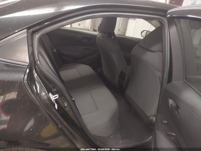 JTDEPMAE8NJ221057 Toyota COROLLA LE