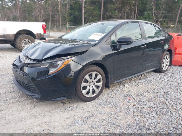 Toyota COROLLA LE 2025 5YFB4MDE2SP349860 Image 2
