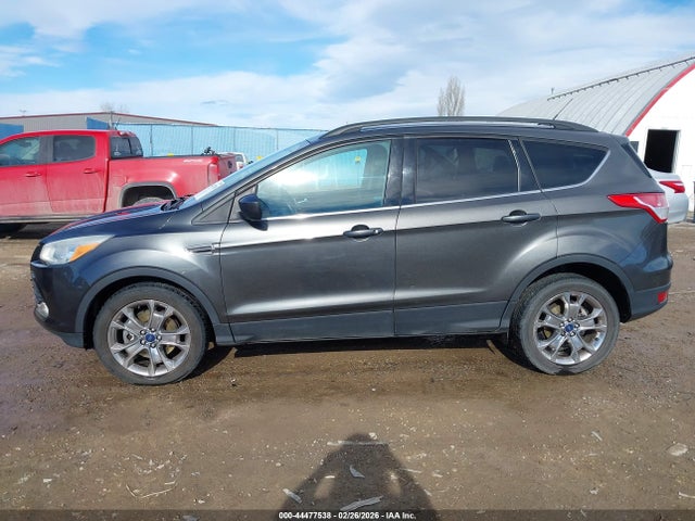 1FMCU9GX2FUA77197 Ford ESCAPE SE