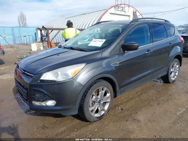 1FMCU9GX2FUA77197 Ford ESCAPE SE