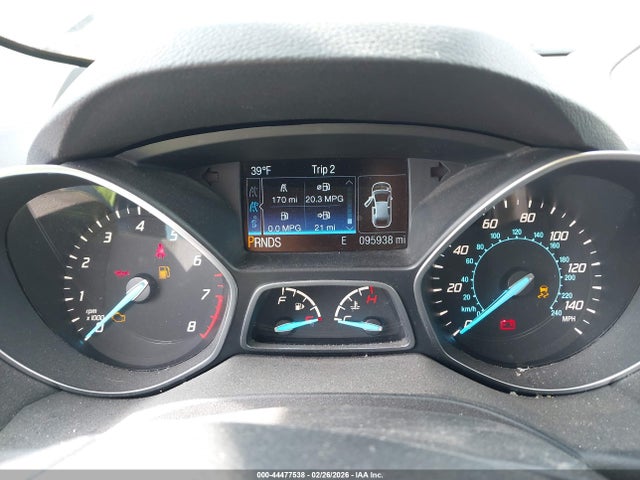 1FMCU9GX2FUA77197 Ford ESCAPE SE