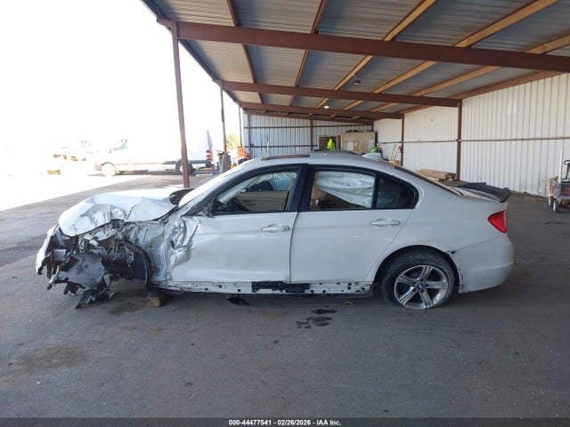 WBA3B1C58EK132873 BMW 320i