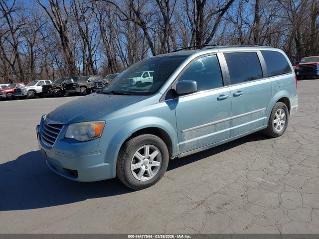 44477544 :رقم المزاد ، 2A4RR5D13AR306849 vin ، 2010 Chrysler Town & Country Touring مزاد بيع