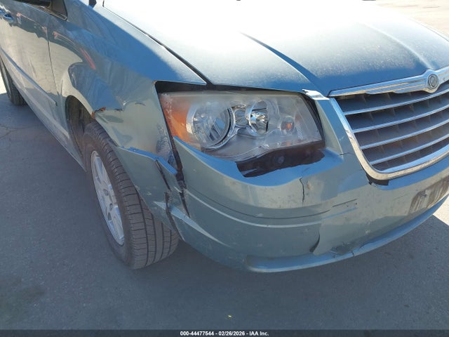 44477544 :رقم المزاد ، 2A4RR5D13AR306849 vin ، 2010 Chrysler Town & Country Touring مزاد بيع