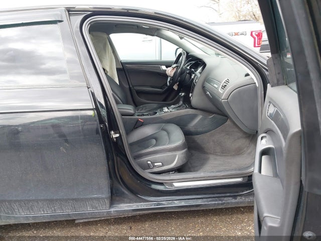 44477556 :رقم المزاد ، WAUFFAFLXDN027406 vin ، 2013 Audi A4 2.0t Premium مزاد بيع